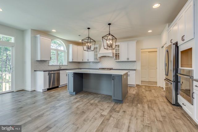 002 MULLEN DR, Sicklerville, NJ 08081