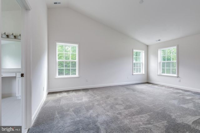 002 MULLEN DR, Sicklerville, NJ 08081