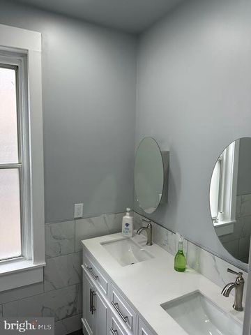 2030 N CARLISLE ST, Philadelphia, PA 19121