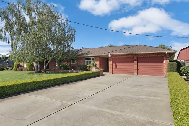 2489 N Beecher Rd, Stockton, CA 95215