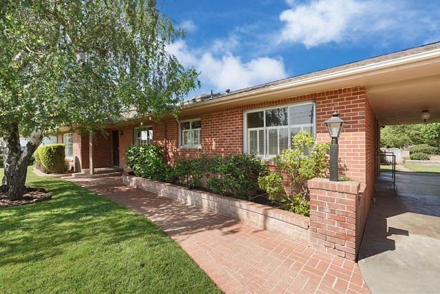 2489 N Beecher Rd, Stockton, CA 95215