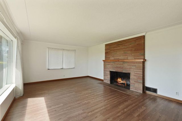2489 N Beecher Rd, Stockton, CA 95215