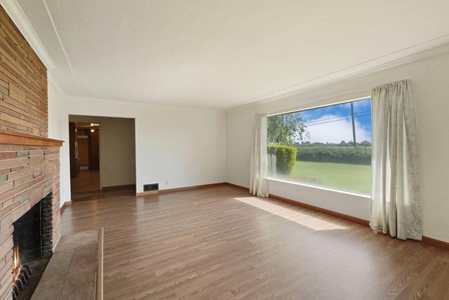 2489 N Beecher Rd, Stockton, CA 95215