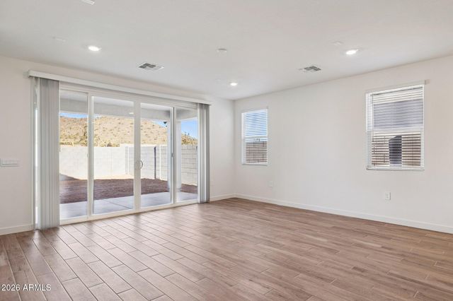 2583 E VILLA LINDA Drive, Phoenix, AZ 85024