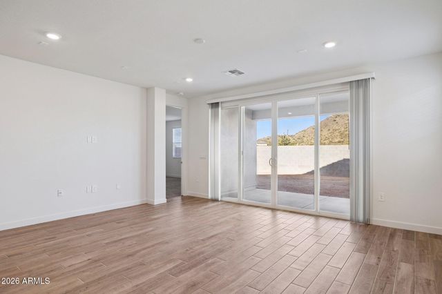 2583 E VILLA LINDA Drive, Phoenix, AZ 85024