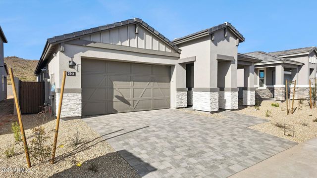 2583 E VILLA LINDA Drive, Phoenix, AZ 85024