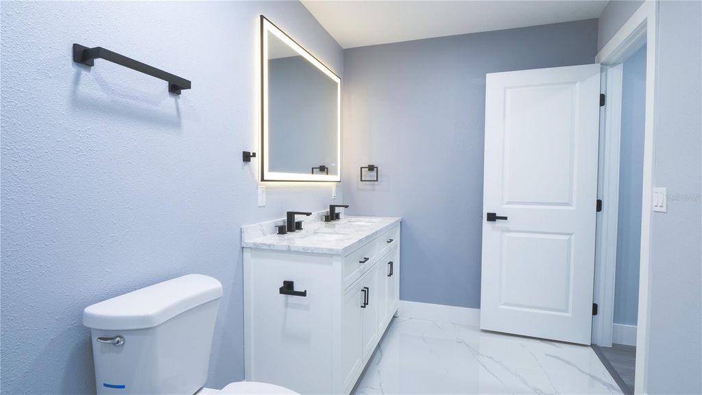 Image 15 of property listing at 1007 NW 82ND STREET, Bradenton, FL 34209