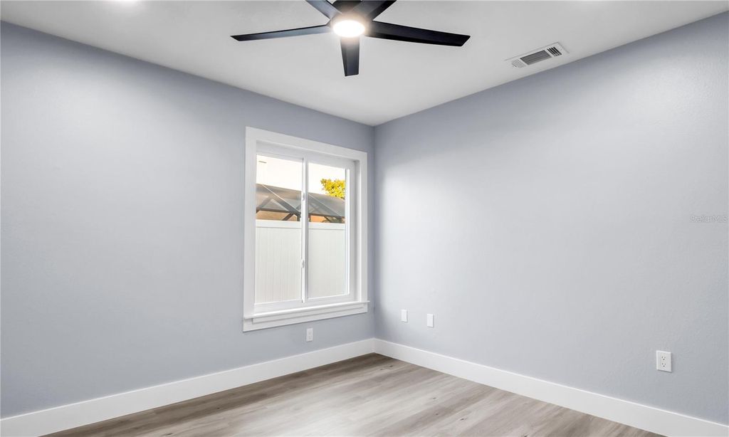 Image 20 of property listing at 1007 NW 82ND STREET, Bradenton, FL 34209