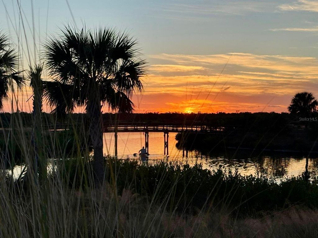 Image 48 of property listing at 1007 NW 82ND STREET, Bradenton, FL 34209