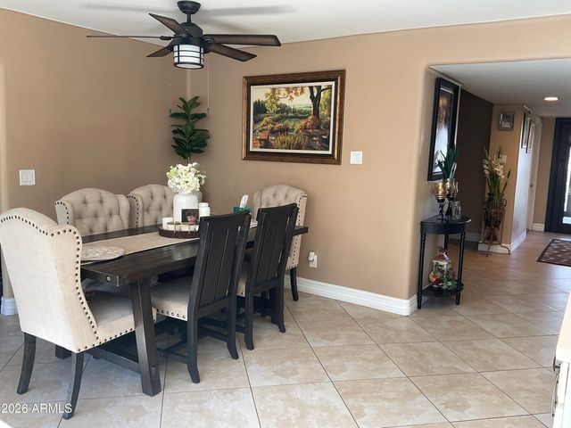 4801 W STATE Avenue, Glendale, AZ 85301