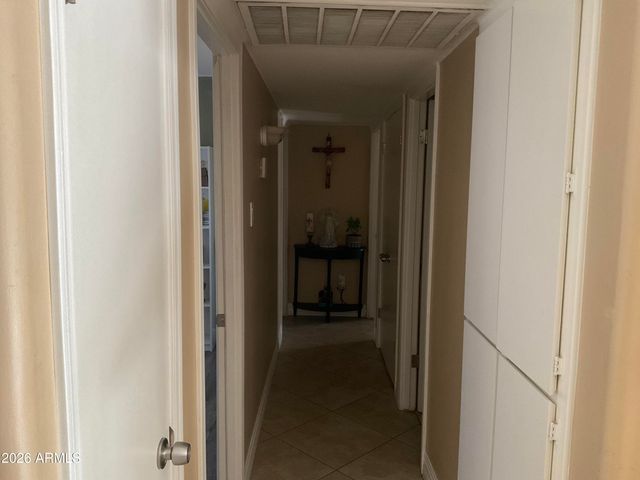 4801 W STATE Avenue, Glendale, AZ 85301