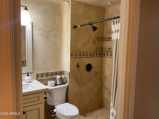 4801 W STATE Avenue, Glendale, AZ 85301