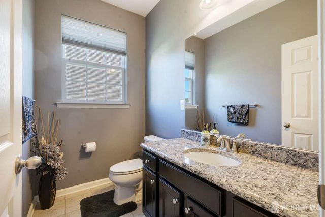 27 Potomac Avenue, Monroe, NJ 08831