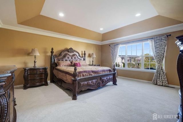 27 Potomac Avenue, Monroe, NJ 08831