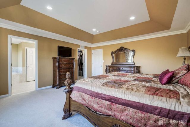 27 Potomac Avenue, Monroe, NJ 08831