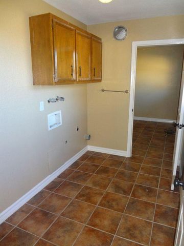 320 Barbaree Drive, El Paso, TX 79912