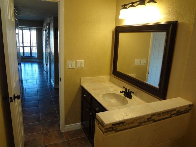 320 Barbaree Drive, El Paso, TX 79912