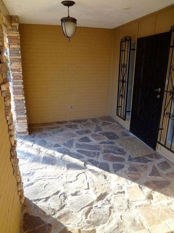 320 Barbaree Drive, El Paso, TX 79912