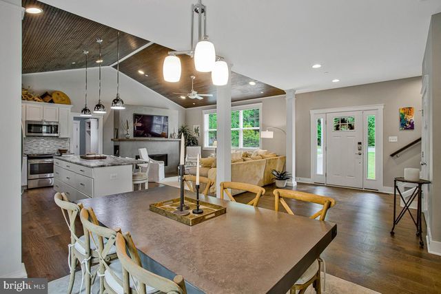 2978 VALLEY VIEW RD, Annapolis, MD 21401