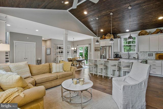 2978 VALLEY VIEW RD, Annapolis, MD 21401