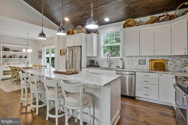 2978 VALLEY VIEW RD, Annapolis, MD 21401