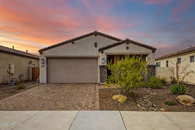 18123 W HIDDENVIEW Drive, Goodyear, AZ 85338
