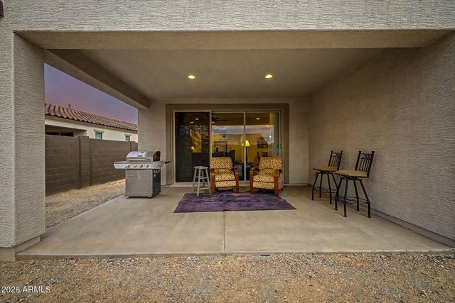 18123 W HIDDENVIEW Drive, Goodyear, AZ 85338