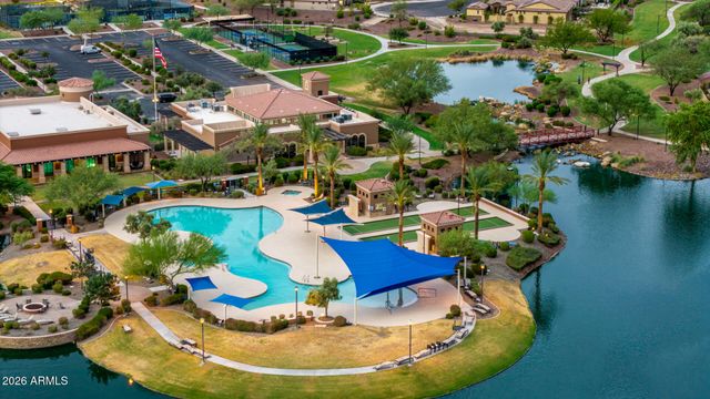 18123 W HIDDENVIEW Drive, Goodyear, AZ 85338