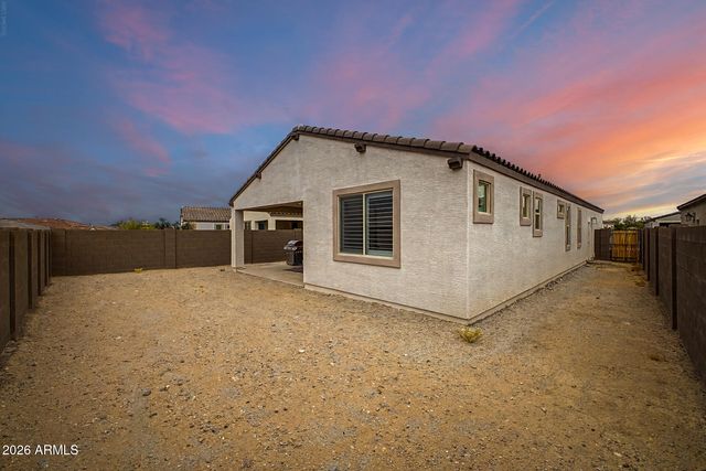 18123 W HIDDENVIEW Drive, Goodyear, AZ 85338