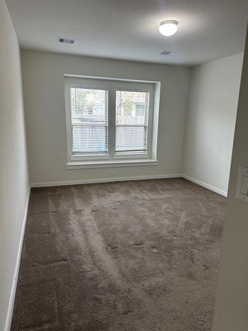 5038 Azalea Trace Drive, Houston, TX 77066