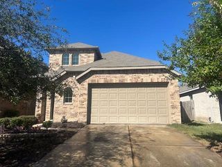 5038 Azalea Trace Drive, Houston, TX 77066