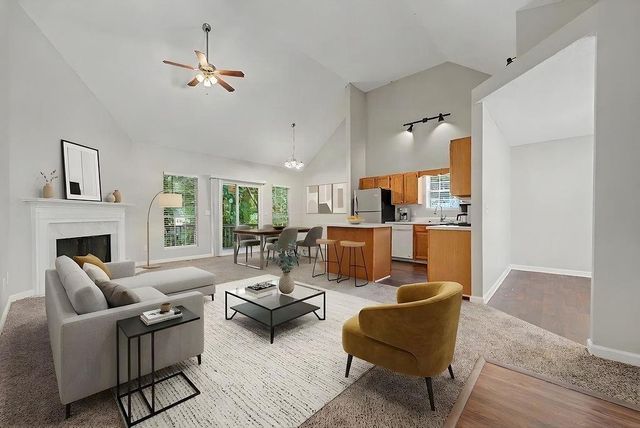 176 Shallow Ridge Lane NE, Kennesaw, GA 30144