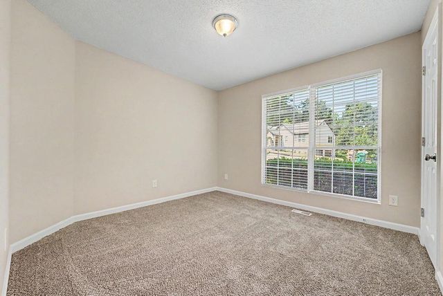 176 Shallow Ridge Lane NE, Kennesaw, GA 30144