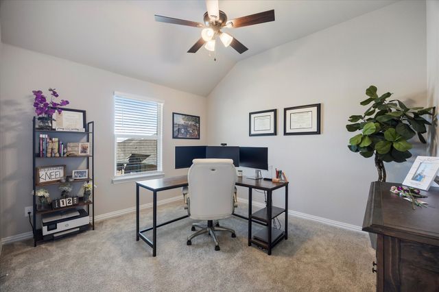 7504 Larson Lane, Rowlett, TX 75089