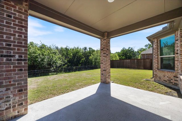 7504 Larson Lane, Rowlett, TX 75089