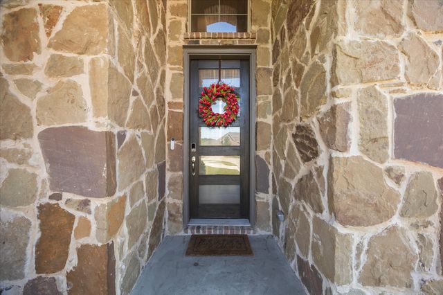 7504 Larson Lane, Rowlett, TX 75089