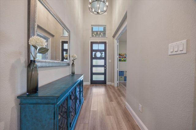 7504 Larson Lane, Rowlett, TX 75089