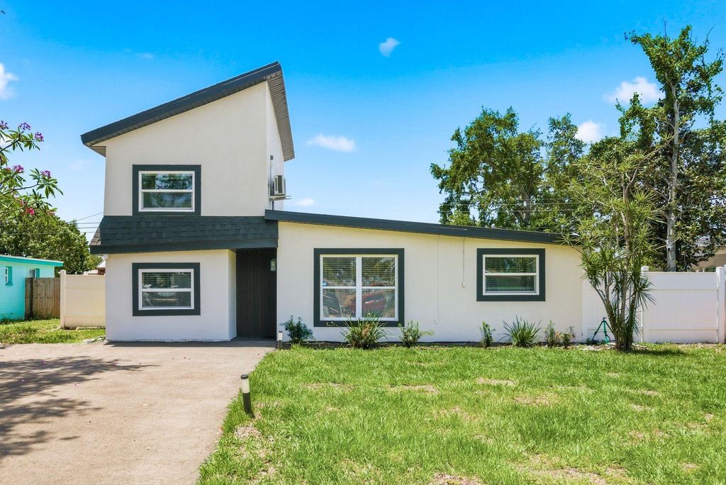 8274 ROSE TERRACE, Seminole, FL 33777