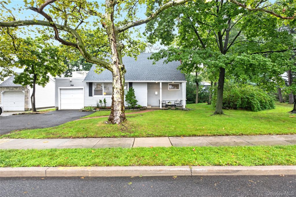 50 Commander Avenue, Garden City, NY 11530 — exterior