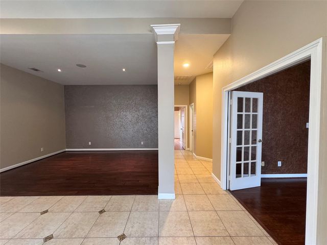 17243 Rush Trace Court, Houston, TX 77095