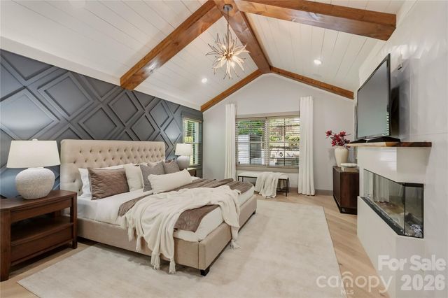 2919 Colony Road, Charlotte, NC 28211