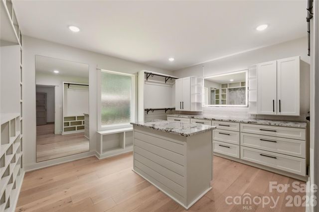 2919 Colony Road, Charlotte, NC 28211