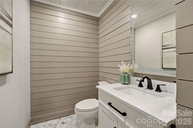 2919 Colony Road, Charlotte, NC 28211