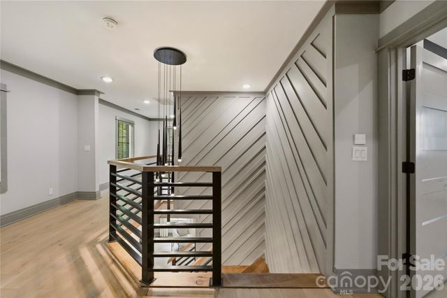 2919 Colony Road, Charlotte, NC 28211