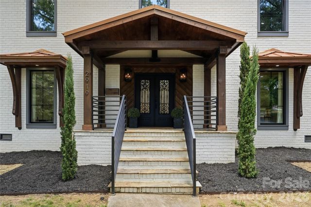 2919 Colony Road, Charlotte, NC 28211