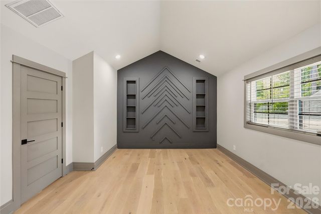 2919 Colony Road, Charlotte, NC 28211