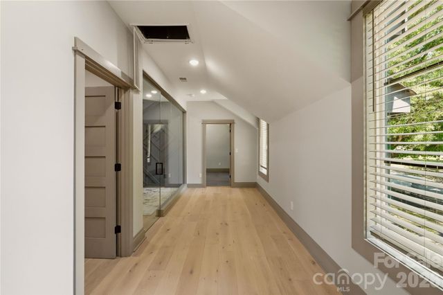 2919 Colony Road, Charlotte, NC 28211