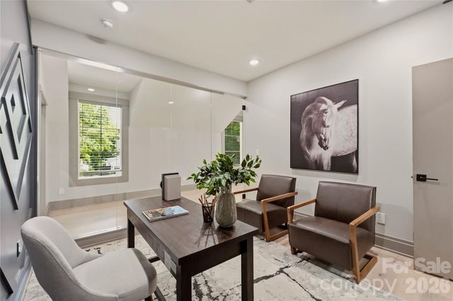2919 Colony Road, Charlotte, NC 28211