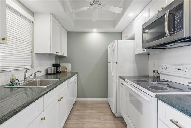 244 SAINT AUGUSTINE 605, Venice, FL 34285