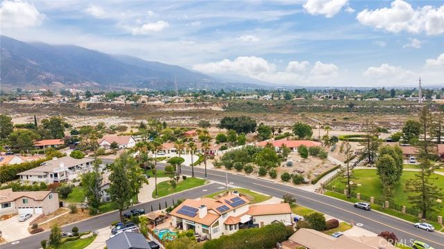 2429 Cliff Road, Upland, CA 91784